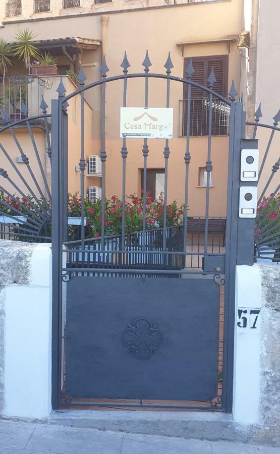Casa Margo Hotel Monreale Bagian luar foto